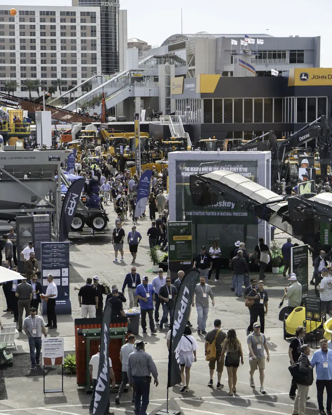 Attendees crowding the Diamond Lot at CONEXPO-CON/AGG 2026